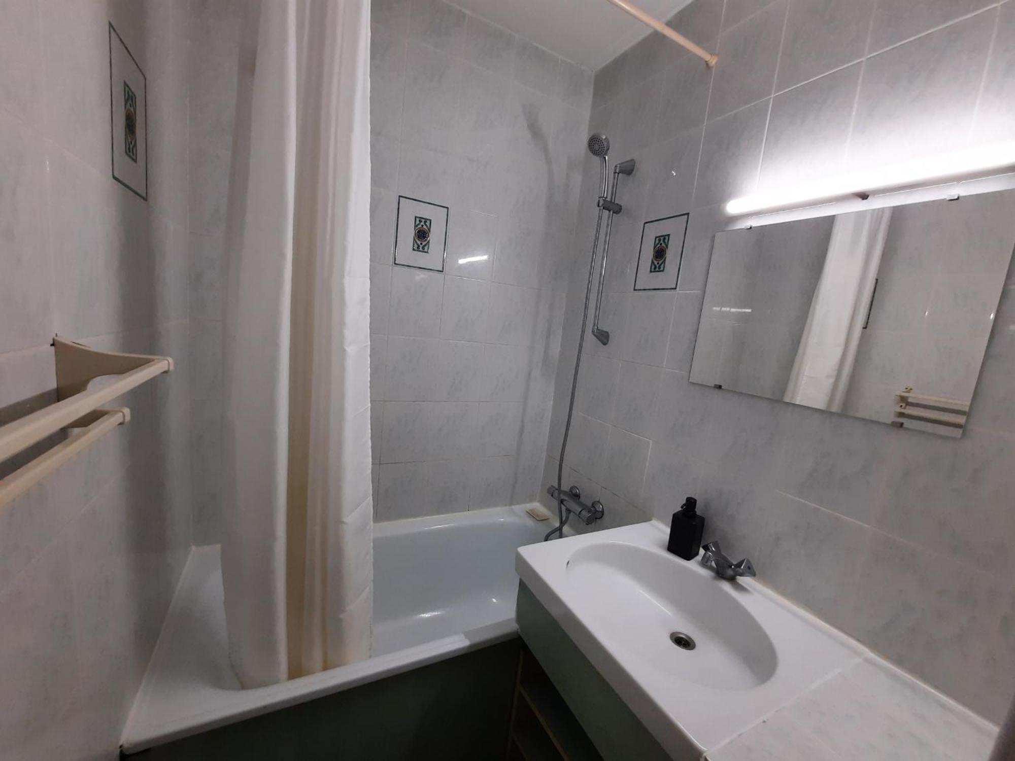 Appartement Lumineux A Seignosse, Proche Plage, Commerces Et Activites, Parking, Wifi Et Balcon - Fr-1-239-813 Luaran gambar